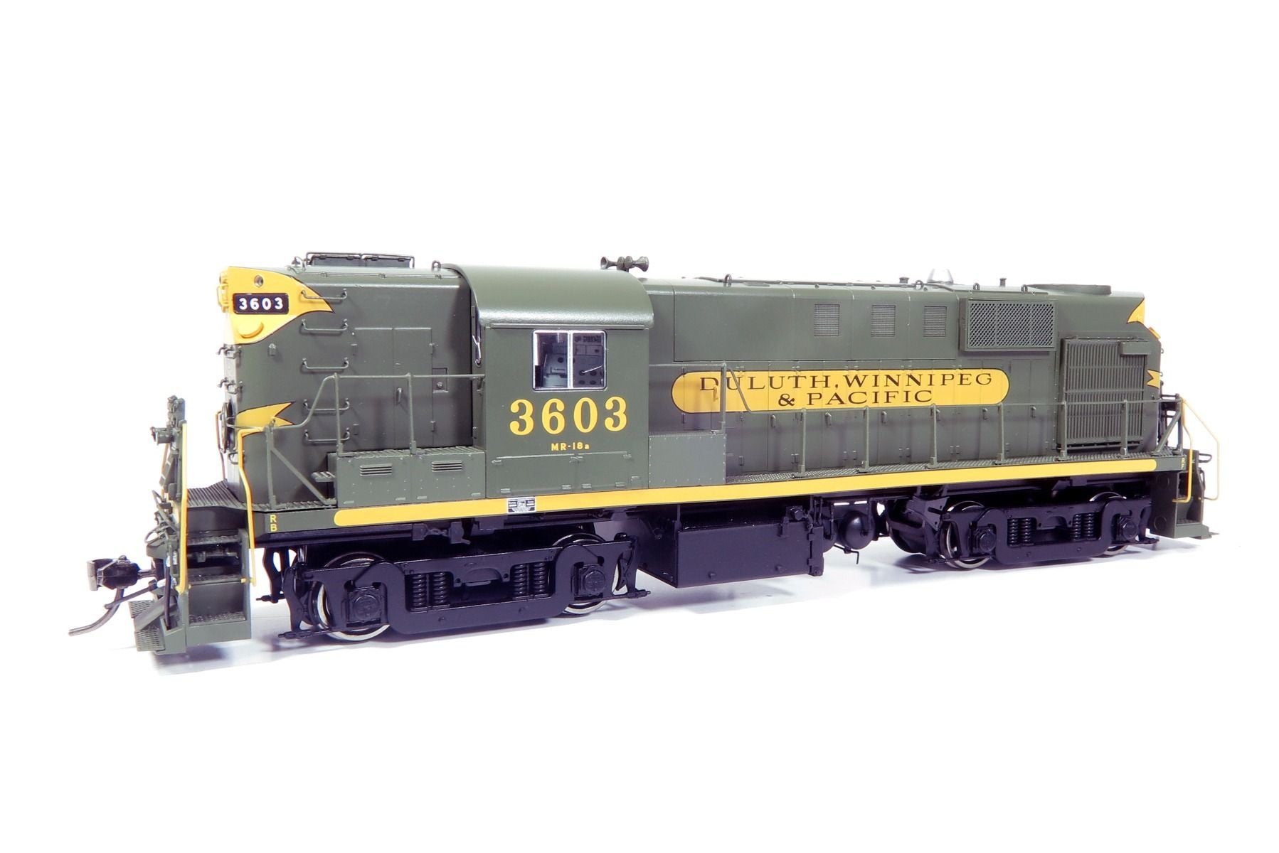 HO RS-11 (DC/Silent): Duluth, Winnipeg & Pacific - Delivery: #3603