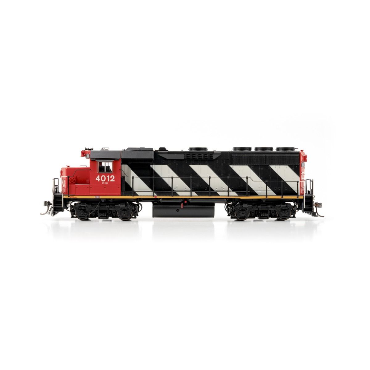 HO EMD GP40 (DC/Silent): CN - Stripes: #4013
