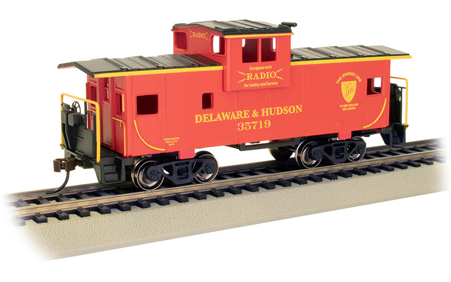 HO 36ft Wide-Vision Caboose: Delaware & Hudson #35719