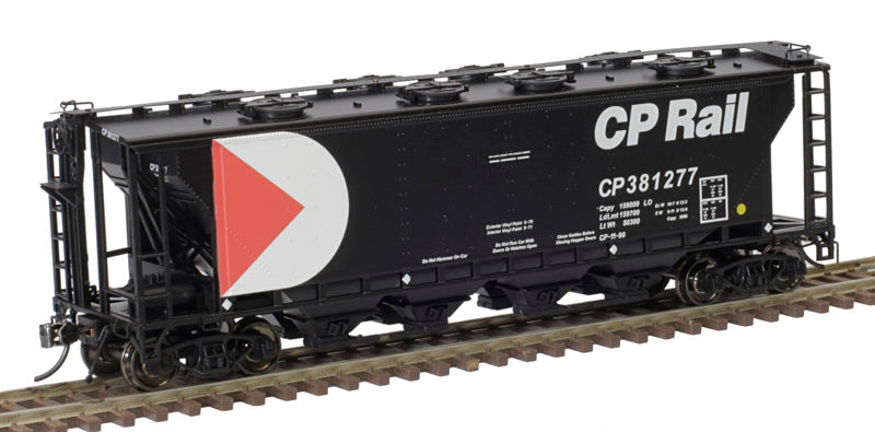 HO Slab-Side Covered Hopper: Canadian Pacific (Multimark) #381306