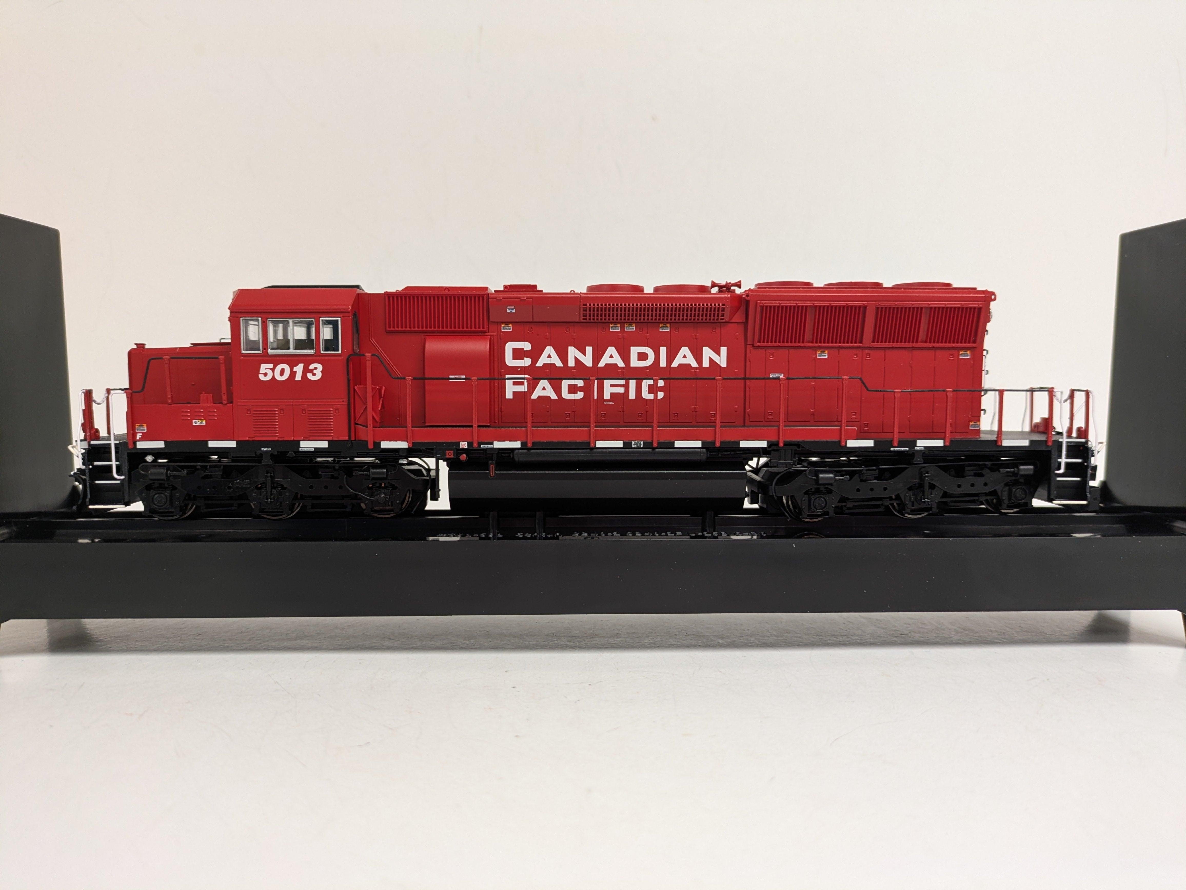HO SD30C-Eco (DCC/Sound): CP #5013