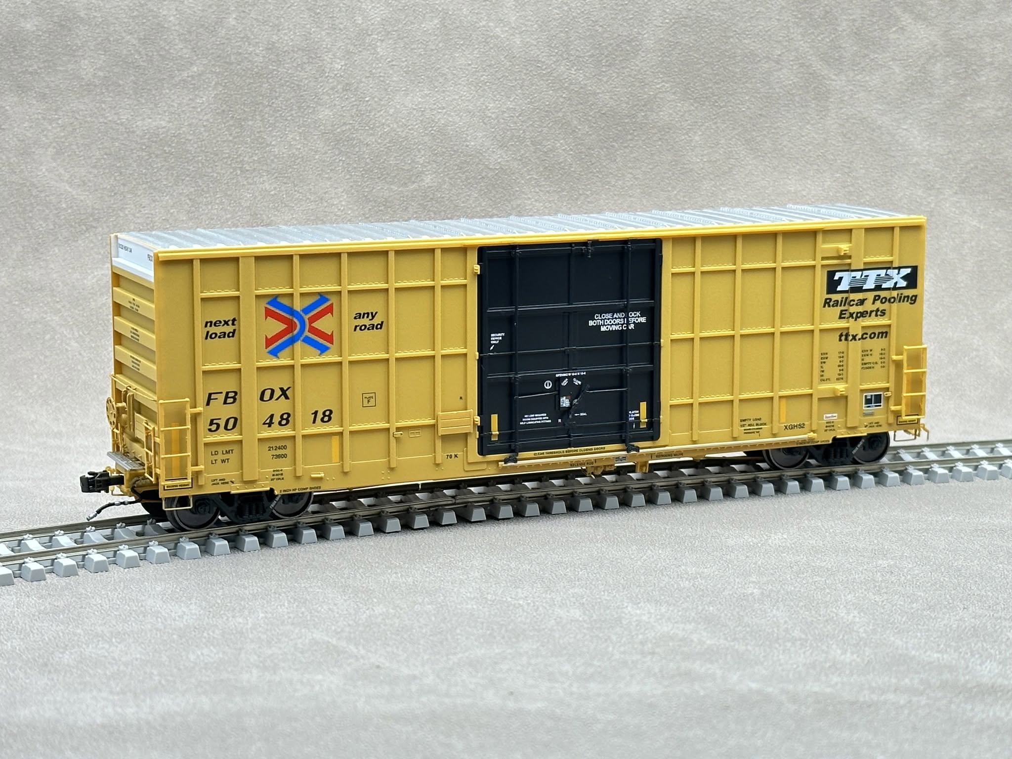 HO Gunderson 6276cf Plate F Boxcar: FBOX #504801