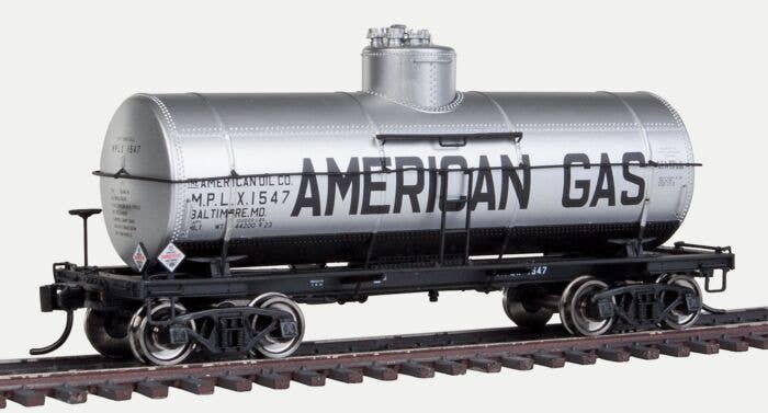 HO 32' Type 21 ACF 10,000 Gallon Tank Car - American Gas #1547