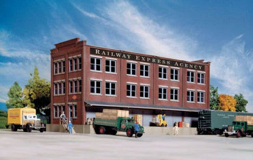 HO Railway Express Agency (REA) Transfer Building -- Kit