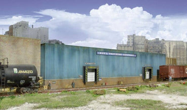HO Bud's Trucking Company Background Building -- Kit