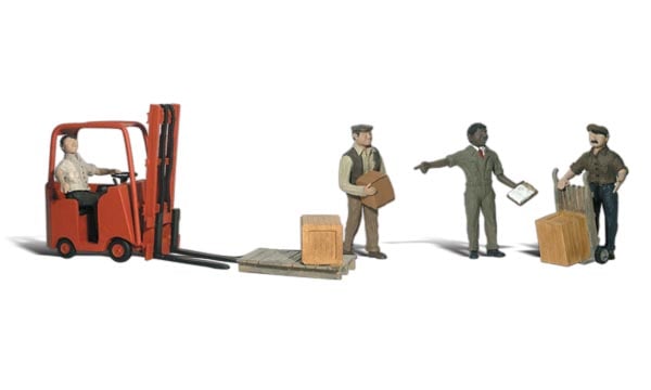HO - Workers with Forklift