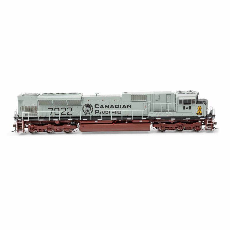 HO EMD SD70ACU (DCC/Sound): CP (Military Tribute) #7022