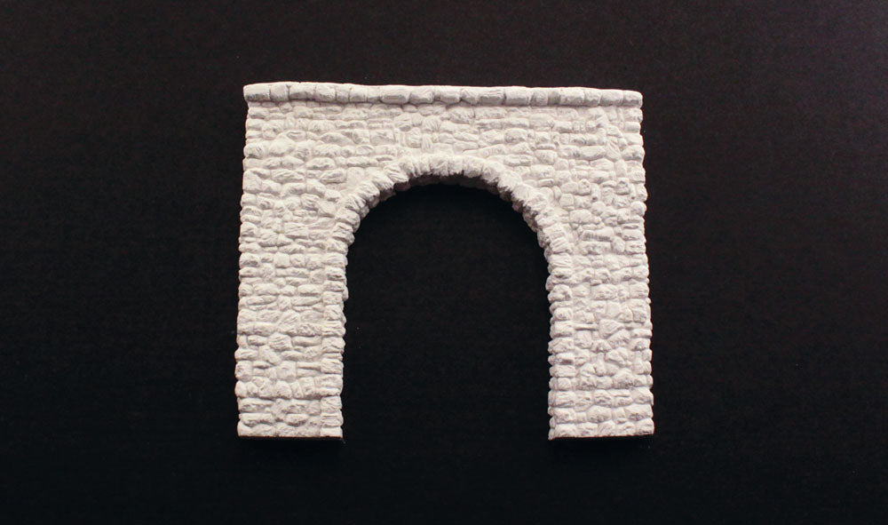 Single-Track Tunnel Portal: Random Stone