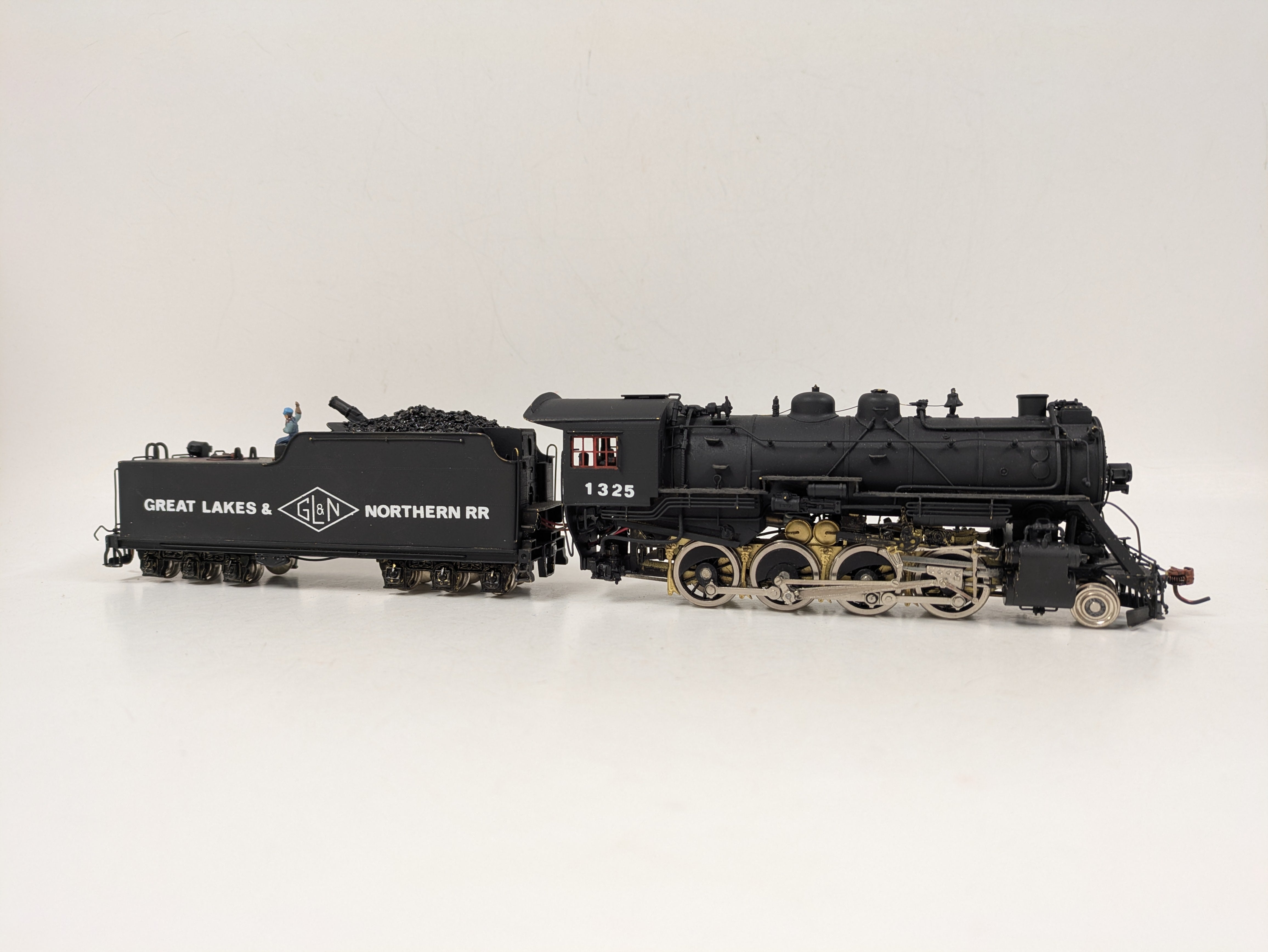 **PREVIOUSLY OWNED** HO Brass Samhongsa Consolidation, 2-8-0 (DCC/Sound) #1325