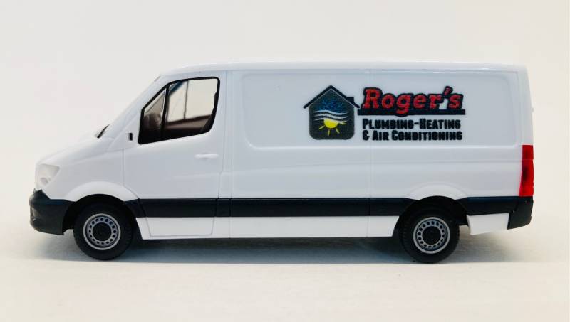 HO Mercedes Sprinter: Roger's Plumbing