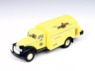 1:87 1941/46 Chevrolet Tank Truck: Pennsylvania Oil (Pennzoil)