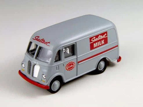 1:87 International Metro Van: Sealtest Milk